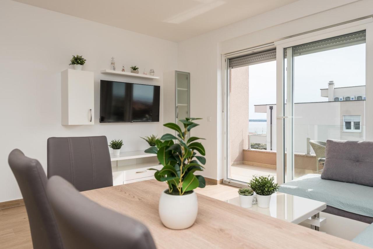 Zoran Brand New Modern Apartments Mandre Exterior photo